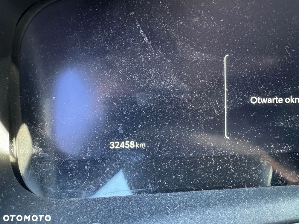 Toyota Corolla 1.8 Hybrid Comfort - 24