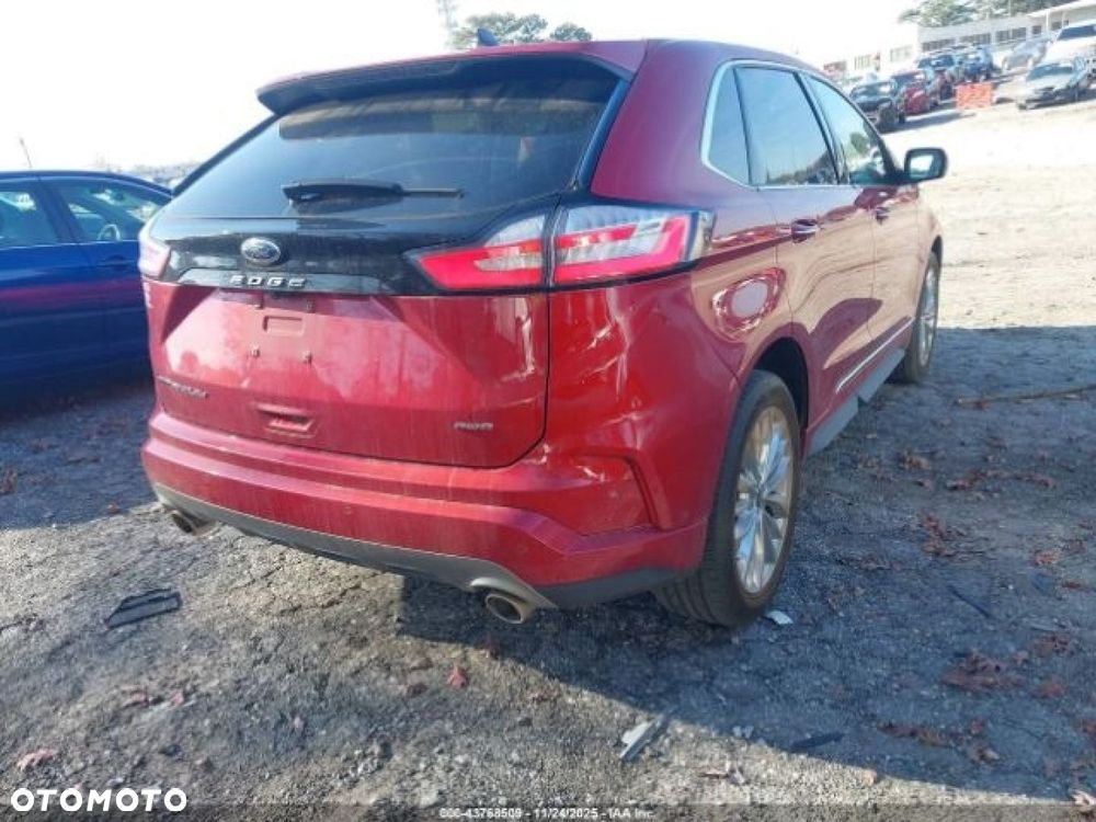 Ford Edge - 3