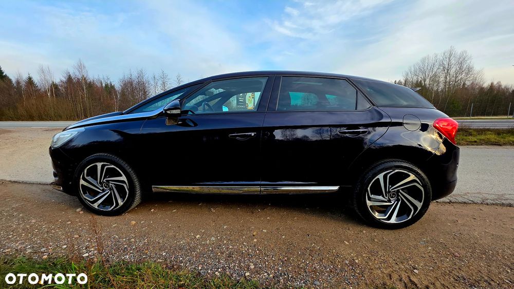 DS Automobiles DS 5 - 6