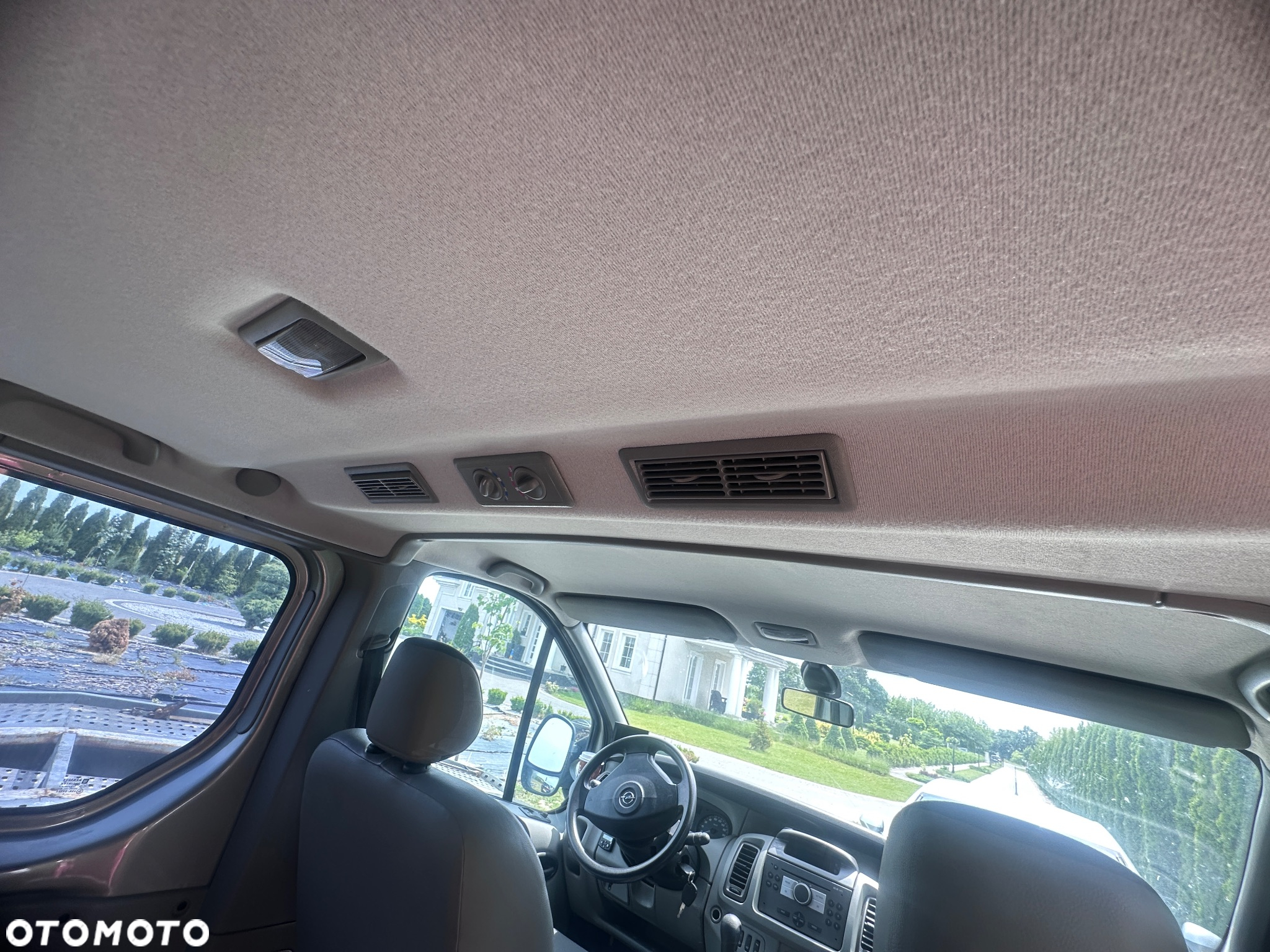Opel Vivaro L2H1 2.9t Tecshift - 13
