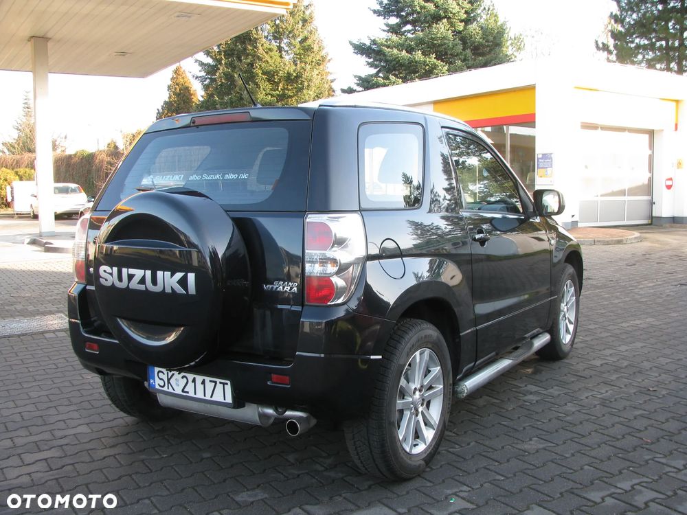 Suzuki Grand Vitara 1.6 Club - 12