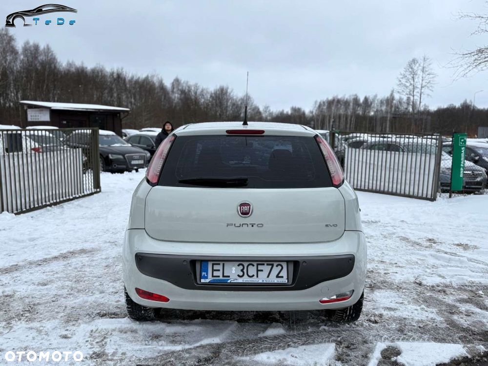 Fiat Punto Evo 1.4 8V Dynamic Euro5 - 13
