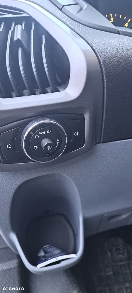 Ford Transit Custom - 9