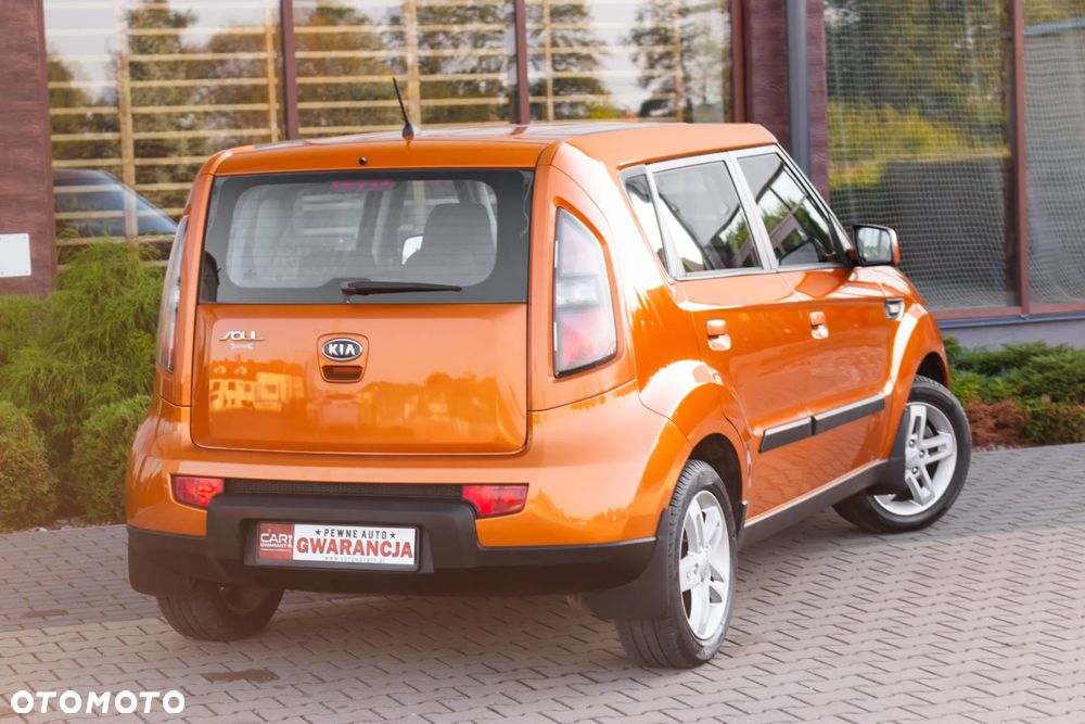 Kia Soul 1.6 GDI L - 11