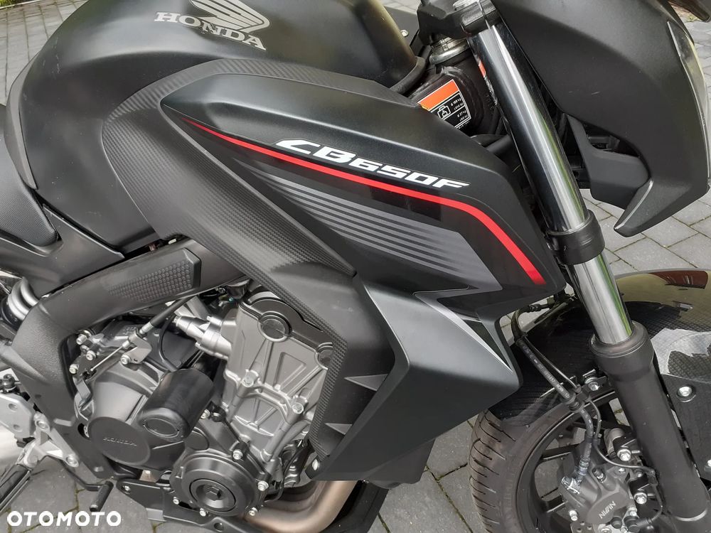 Honda CB - 3