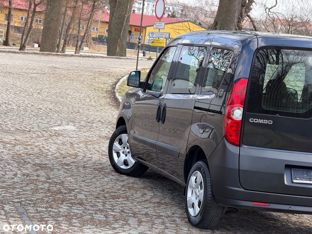 Opel Combo Tour L1H1 - 40