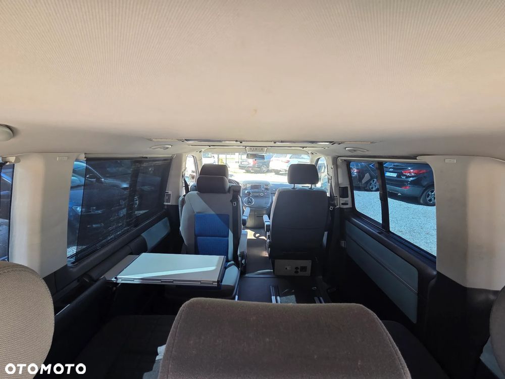 Volkswagen Multivan - 9