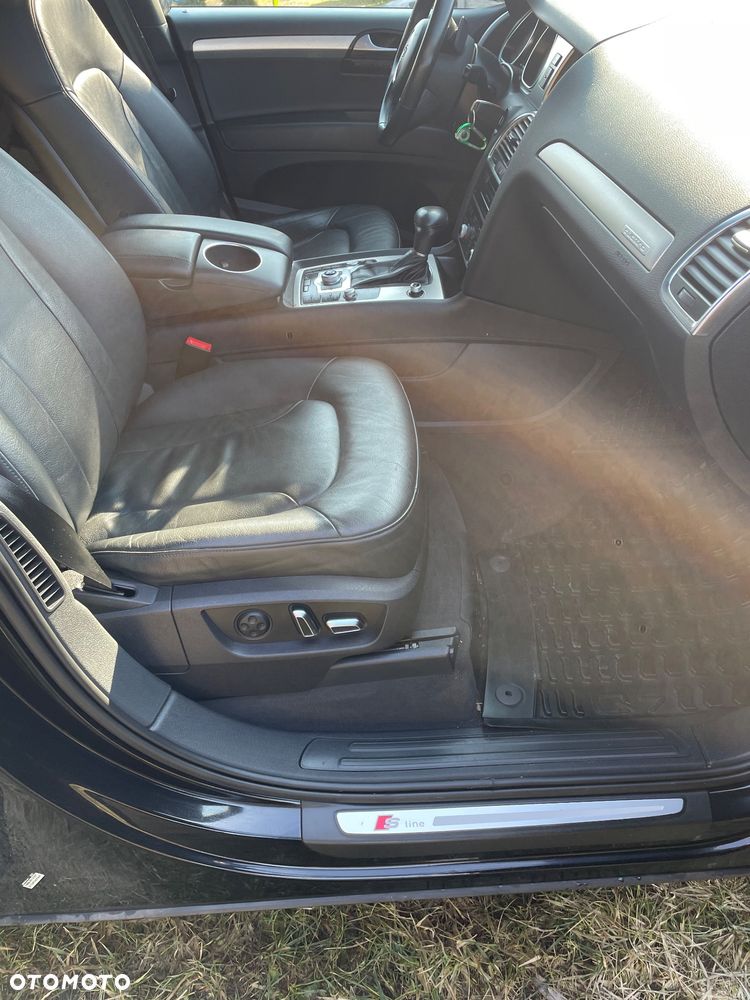 Audi Q7 3.0 TFSI Quattro Tiptronic - 10