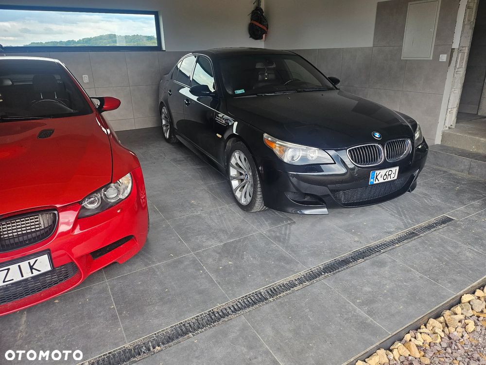 BMW M5 Standard - 1