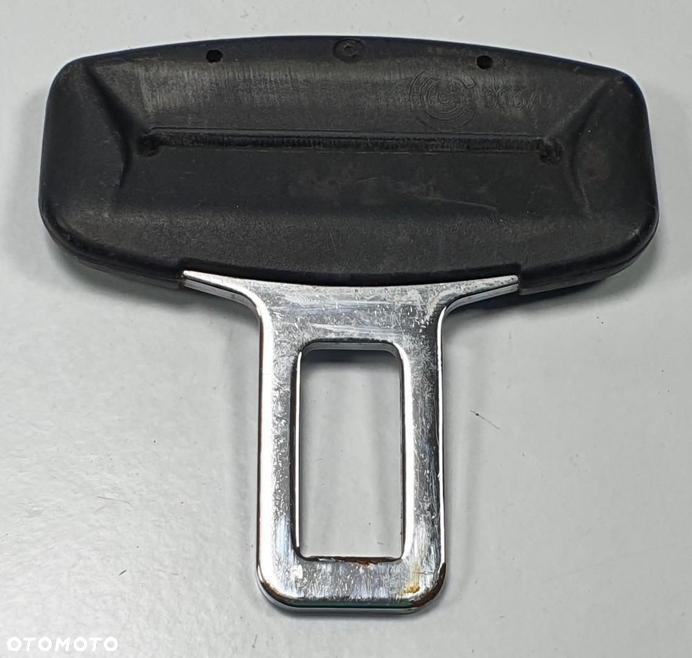 ZAPINKA WPINKA PASA JAGUAR XF X260 GX63-611B09-BD - 2
