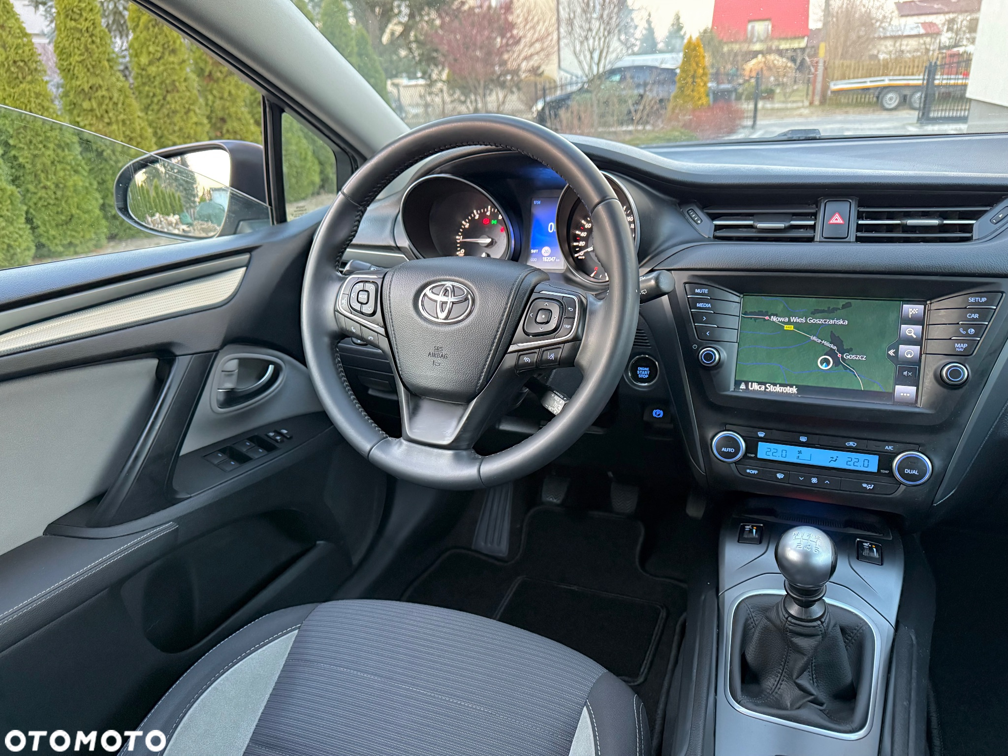 Toyota Avensis Touring Sports 1.8 Edition S+ - 11