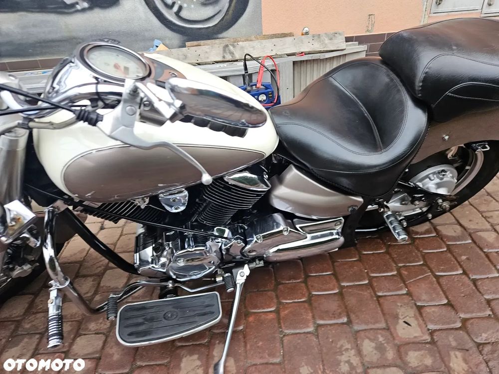 Yamaha Drag Star - 12