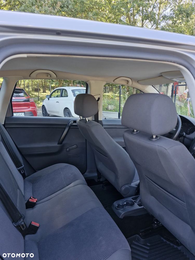 Volkswagen Polo 1.4 16V Comfortline - 11