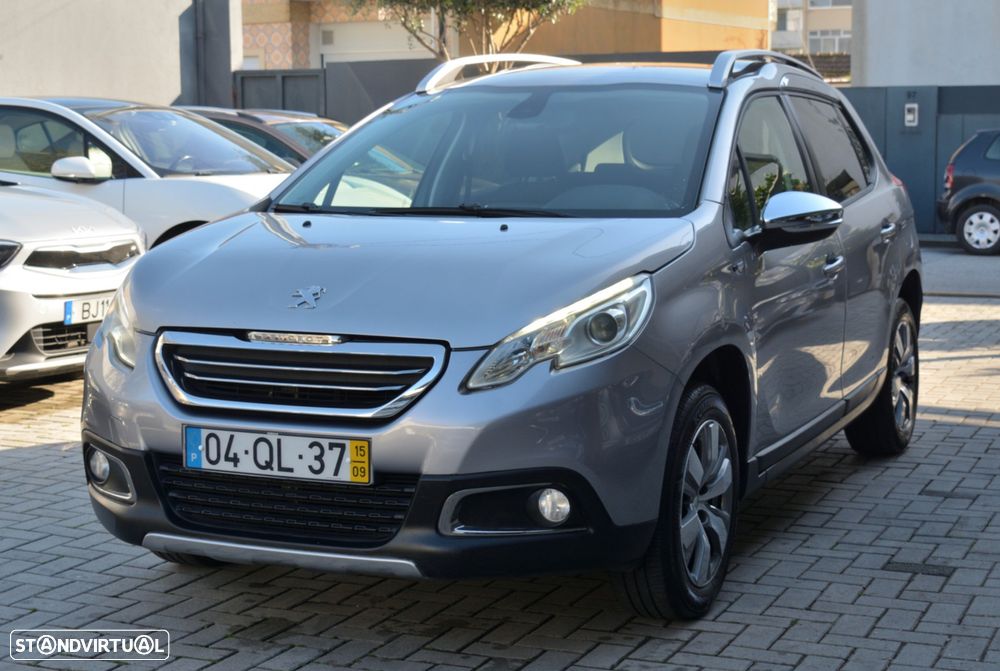 Peugeot 2008 1.2 PureTech Style - 1