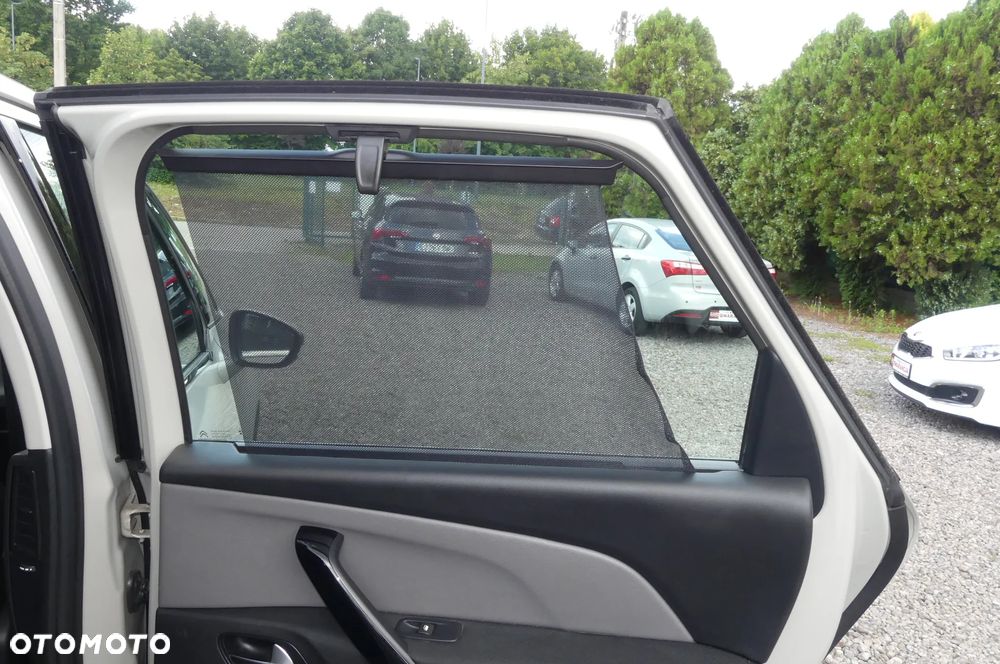 Citroën C4 Picasso 1.6 BlueHDi Shine S&S - 21