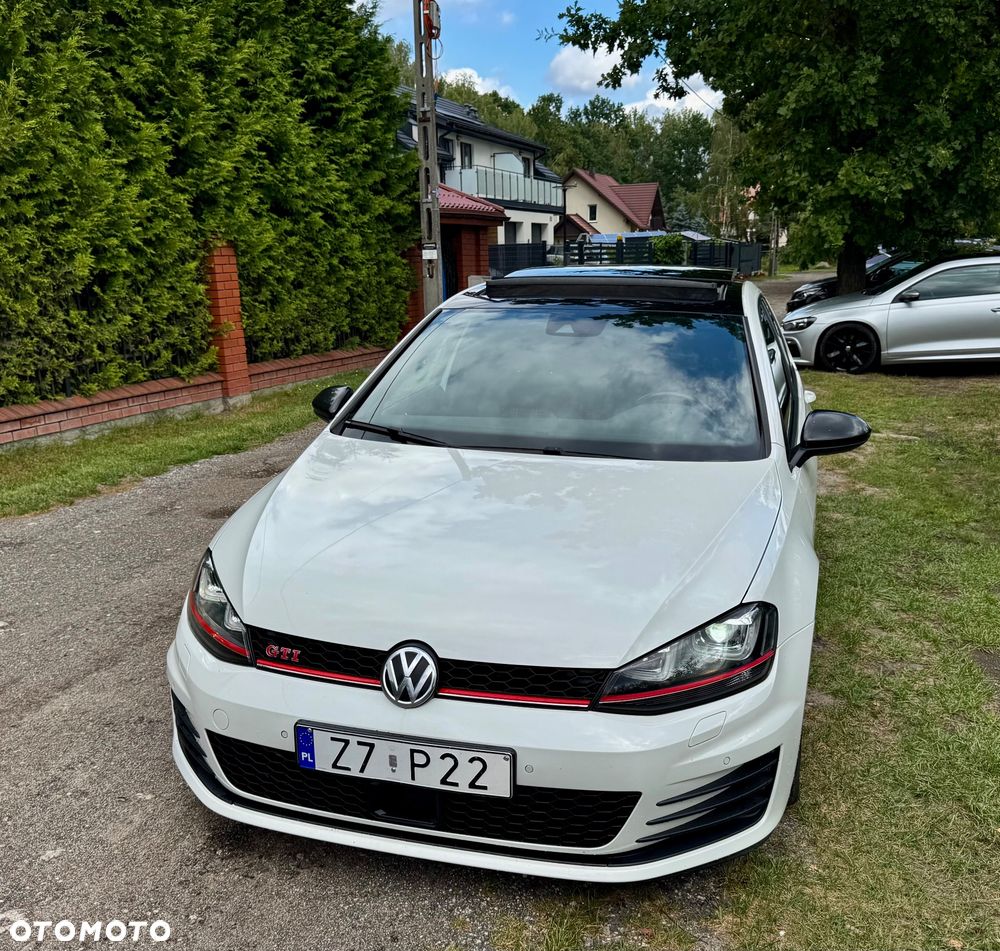 Volkswagen Golf 2.0 TSI BMT GTI DSG - 17