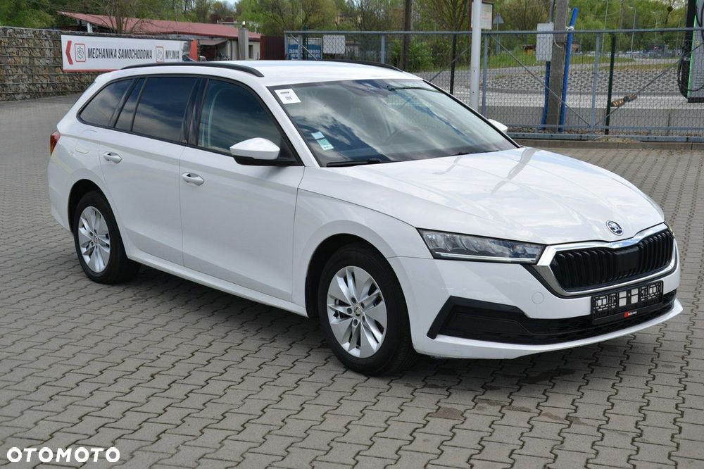 Skoda Octavia - 1