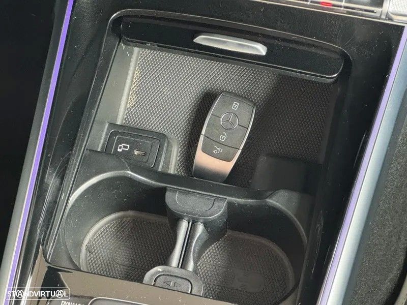 Mercedes-Benz GLB 200 d AMG Line - 17