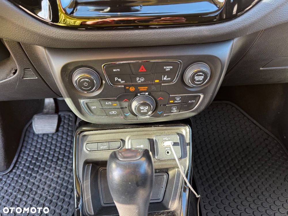 Jeep Compass 1.3 T-GDI I4 Automatik S - 17