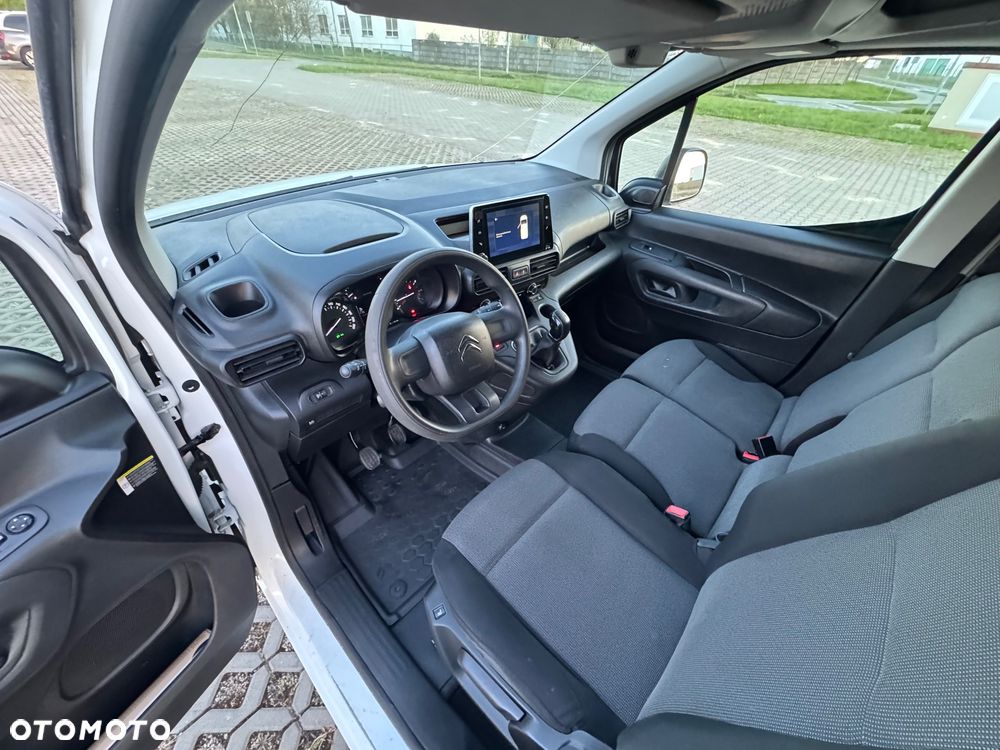 Citroën BERLINGO - 16