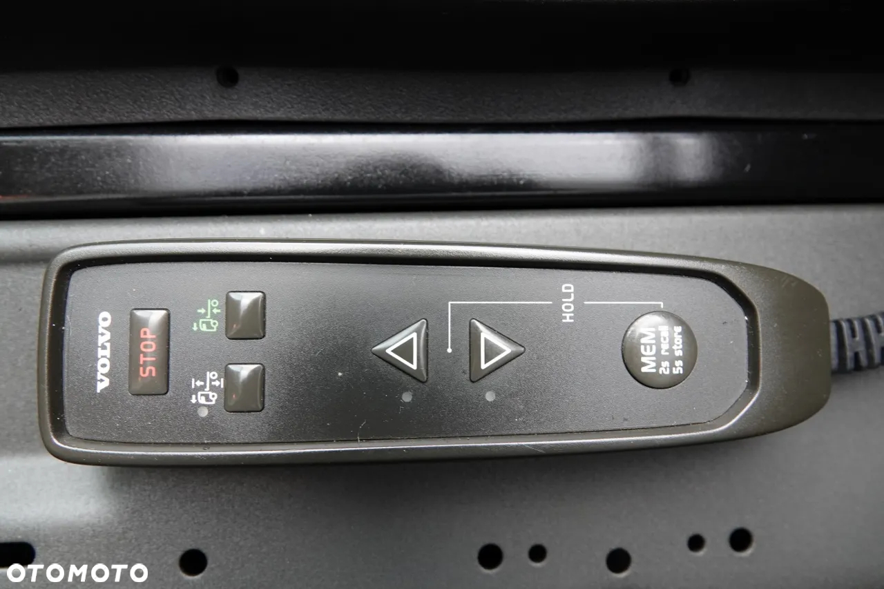 Volvo FH 500 / HYDRAULIKA / KLIMA POSTOJOWA / OPONY 100% - 22