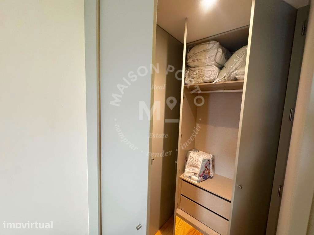 Apartamento T1 Equipado para Arrendamento no Bonjardim, junto ao Me... - Grande imagem: 3/19