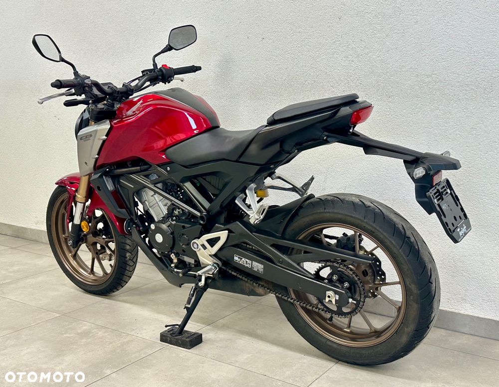 Honda CBF - 3
