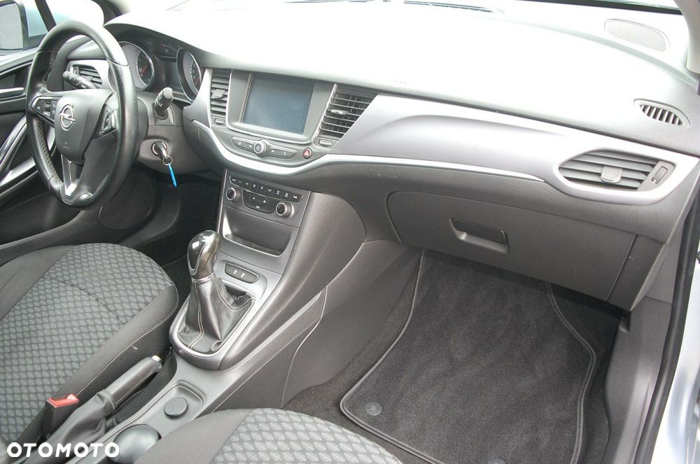 Opel Astra - 24