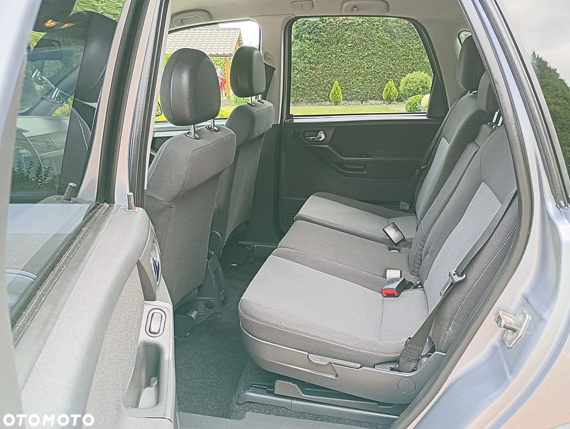 Opel Meriva 1.6 16V Easytronic - 22