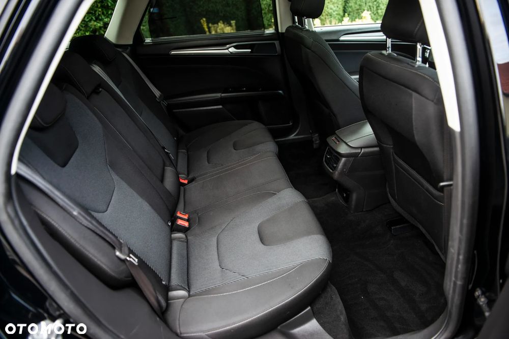Ford Mondeo 2.0 TDCi PowerShift-Aut Allrad Titanium - 36