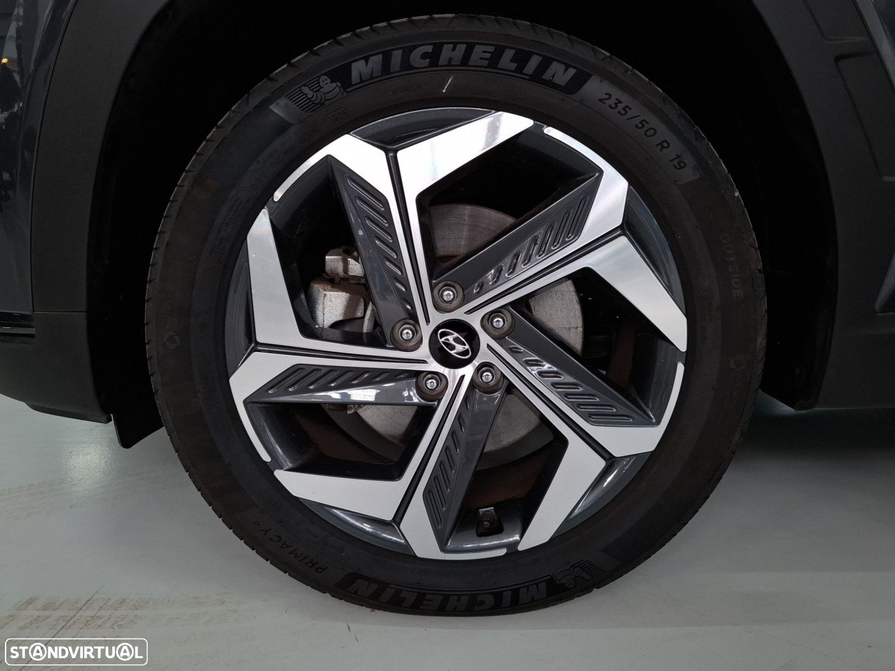 Hyundai Tucson 1.6 T-GDI HEV Premium - 24