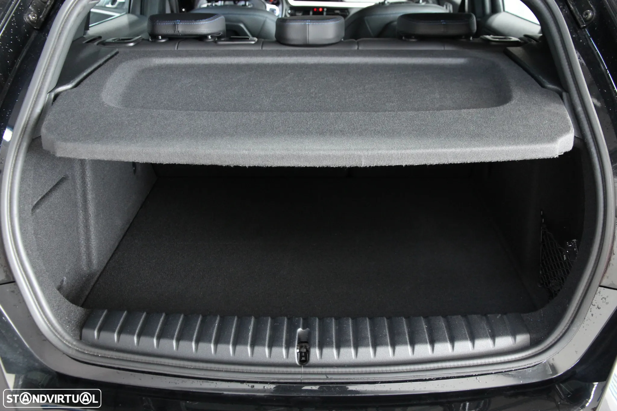 BMW 116 d Pack Desportivo M - 24
