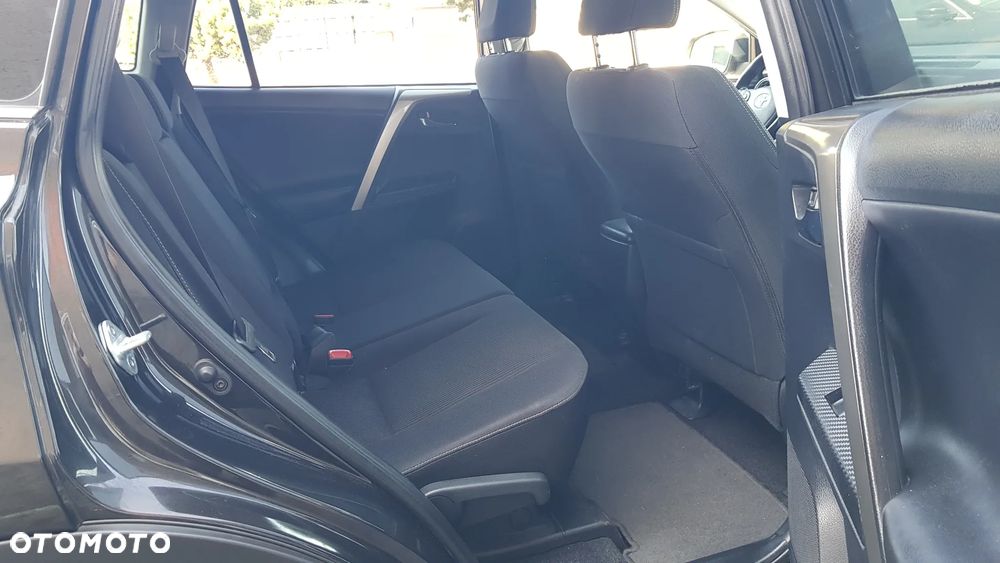Toyota RAV4 2.0 D-4D 4x4 Comfort - 27