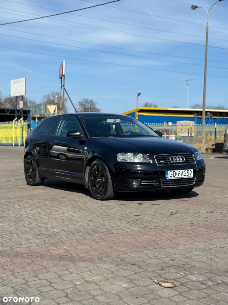 Audi A3 3-drzwiowe 3.2 quattro (DSG) S tronic Ambition - 3