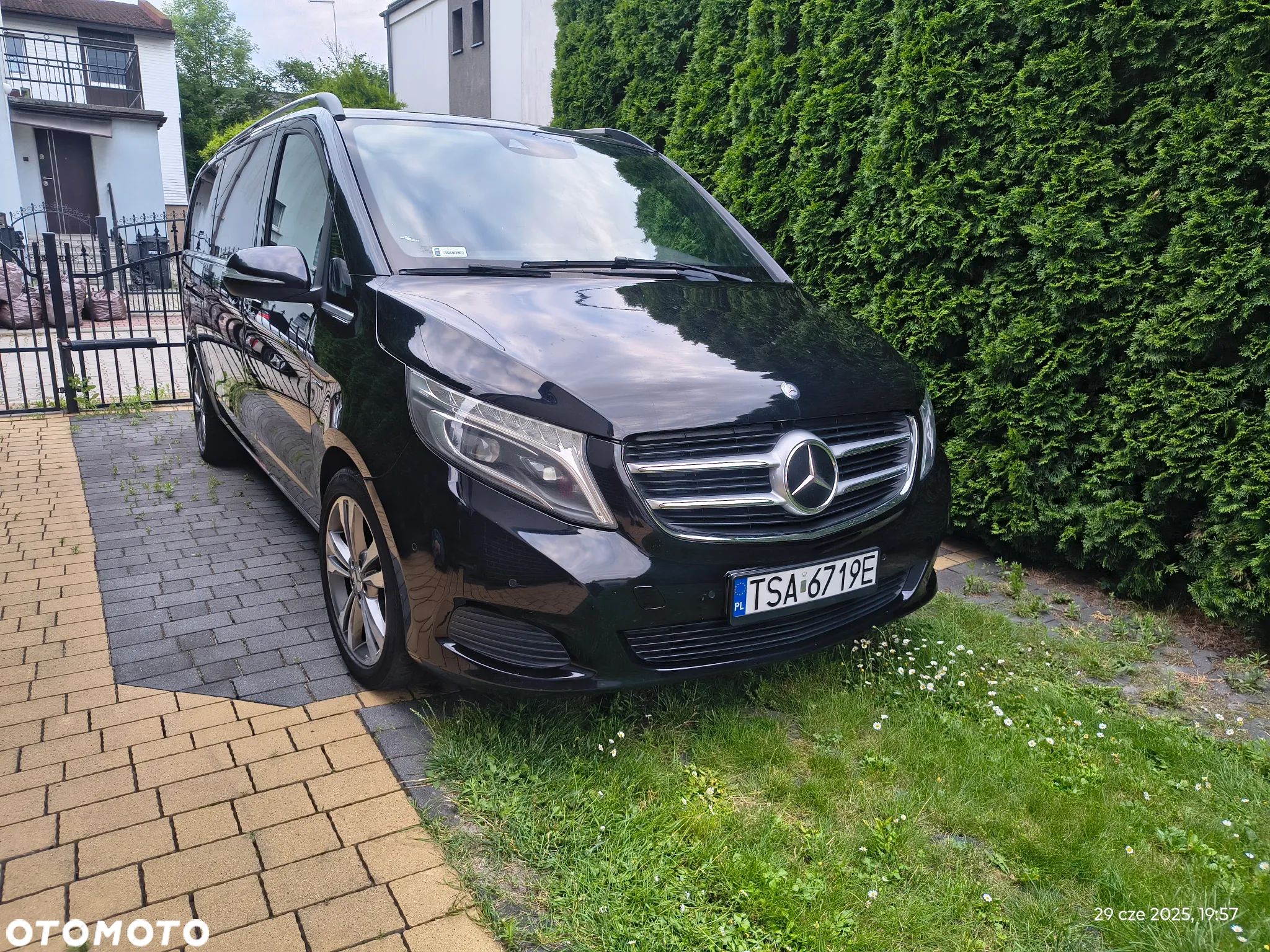 Mercedes-Benz Klasa V 250 (BlueTEC) d Avantgarde 7G-Tronic (ekstra d³) - 1