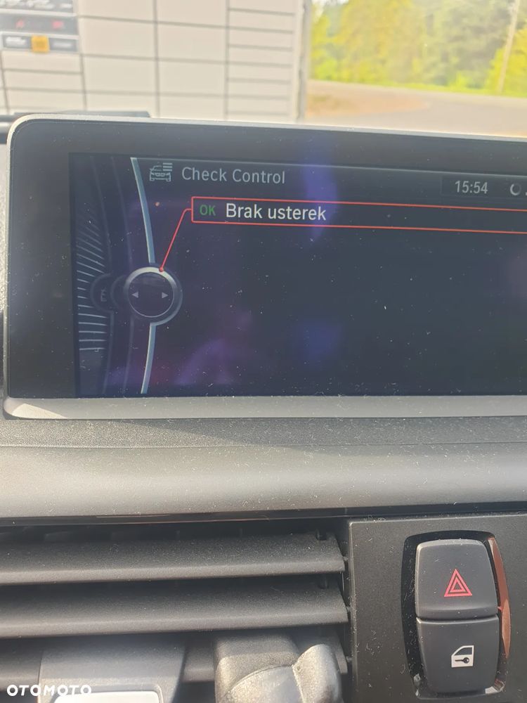 BMW Seria 1 120d xDrive - 11