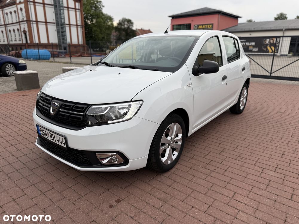 Dacia Sandero - 1