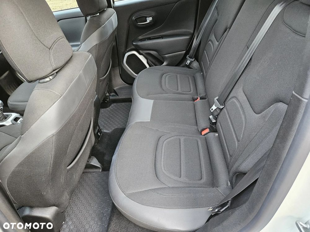 Jeep Renegade 1.4 MultiAir Limited FWD S&S - 23