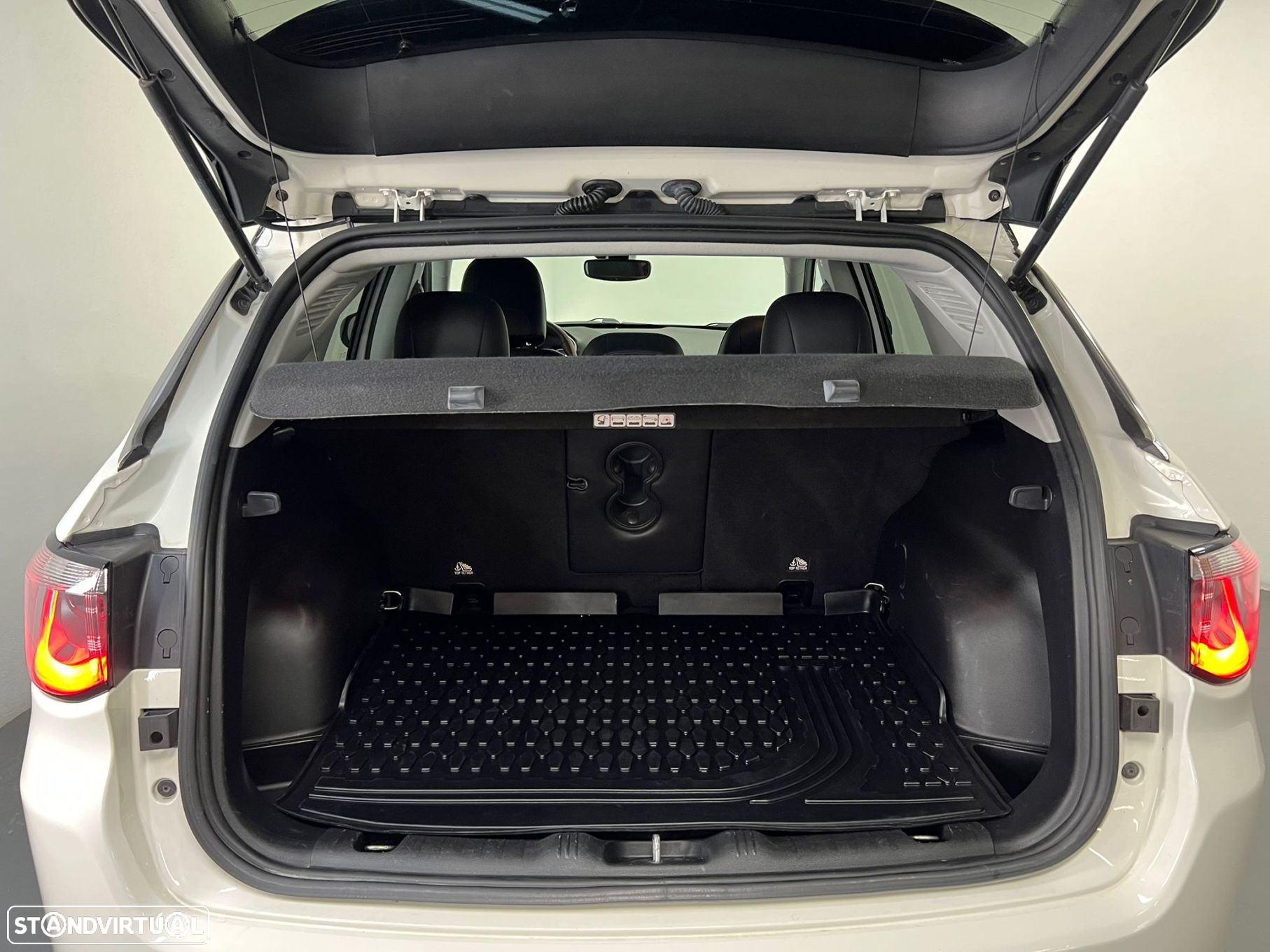 Jeep Compass 1.4 MA Limited - 19