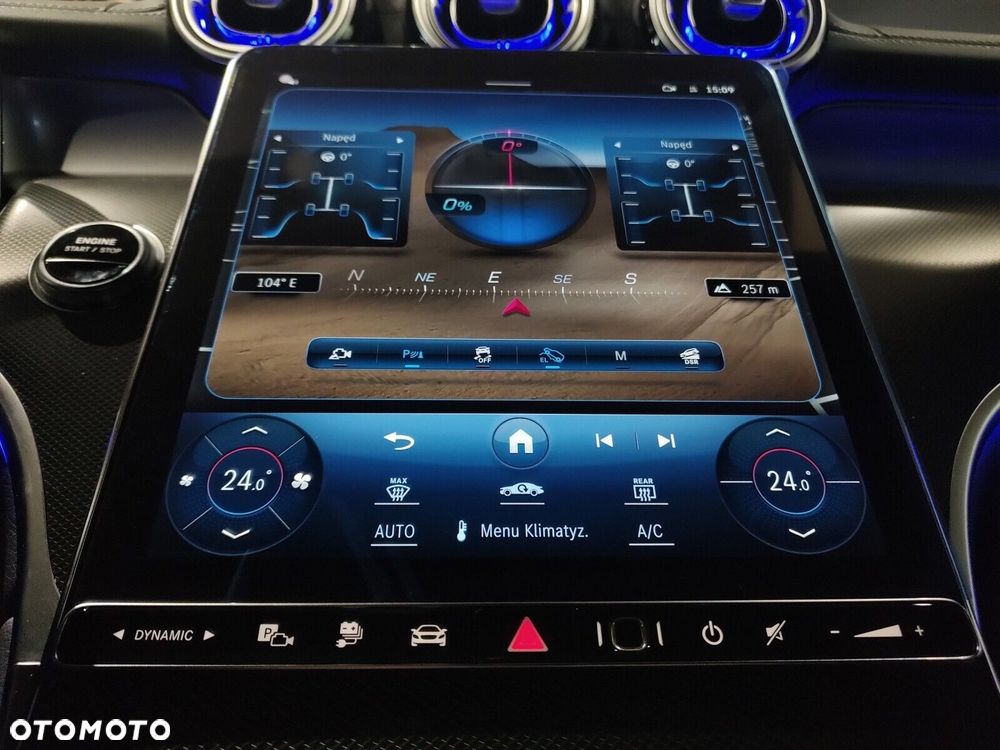 Mercedes-Benz GLC - 26