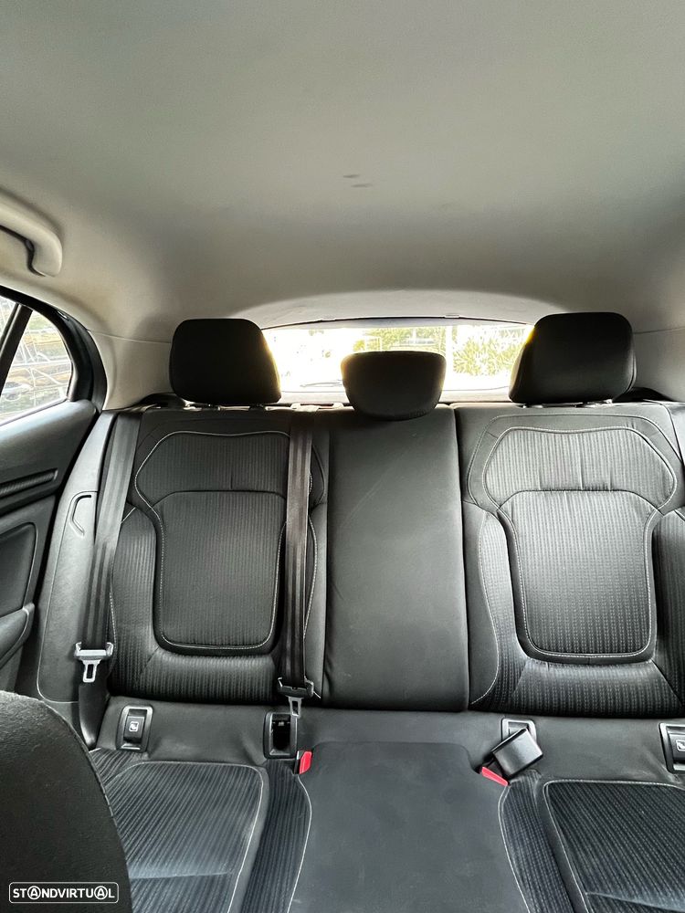 Renault Mégane ENERGY dCi 110 EDC LIMITED - 7