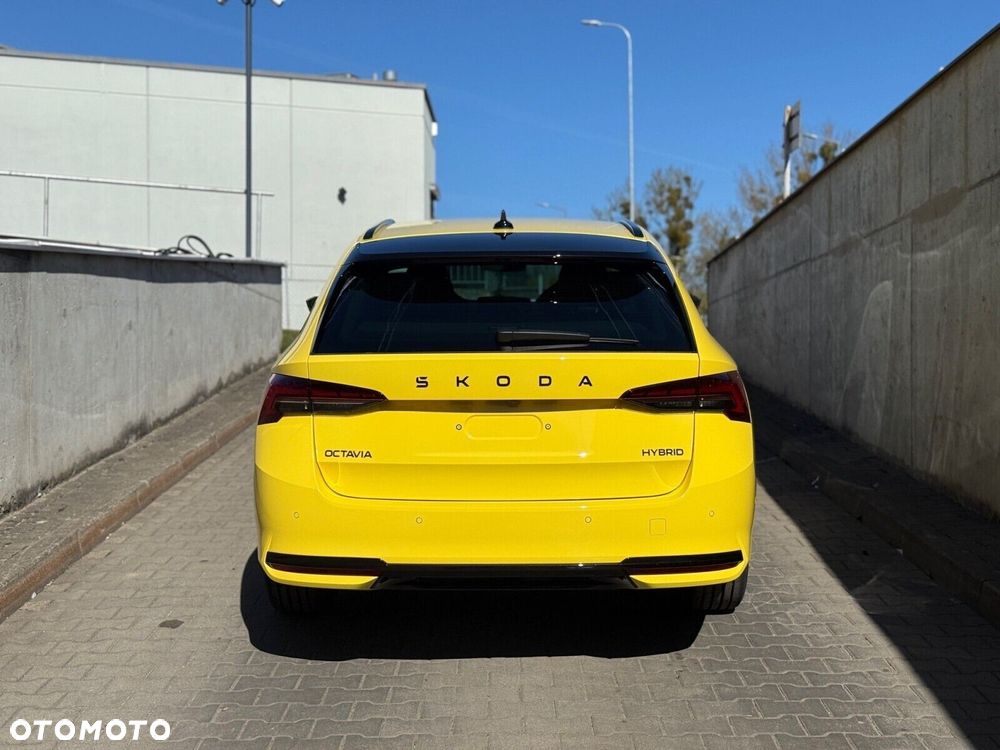Skoda Octavia 1.5 TSI mHEV Sportline DSG - 7