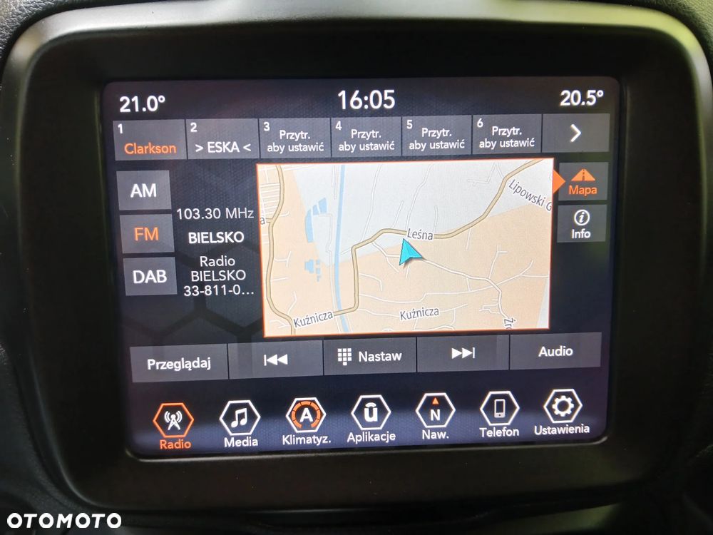 Jeep Renegade 1.5 T4 mHEV Upland FWD S&S DCT - 17