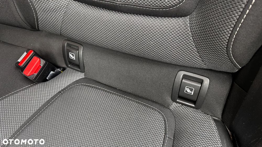 Renault Megane 1.5 Blue dCi Limited - 17