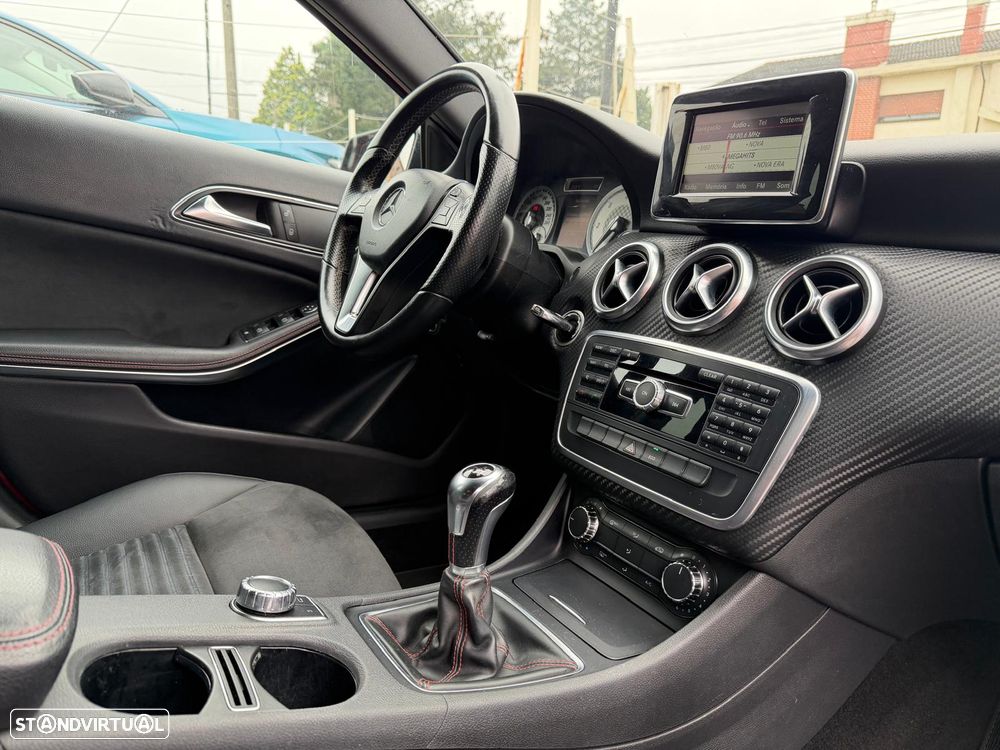 Mercedes-Benz A 200 CDI AMG Line - 13