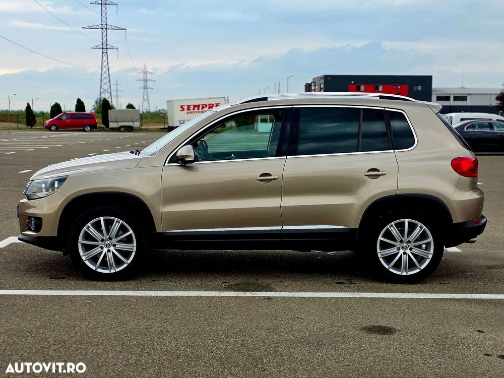 Volkswagen Tiguan 2.0 TDI DPF 4Motion Sport & Style - 4