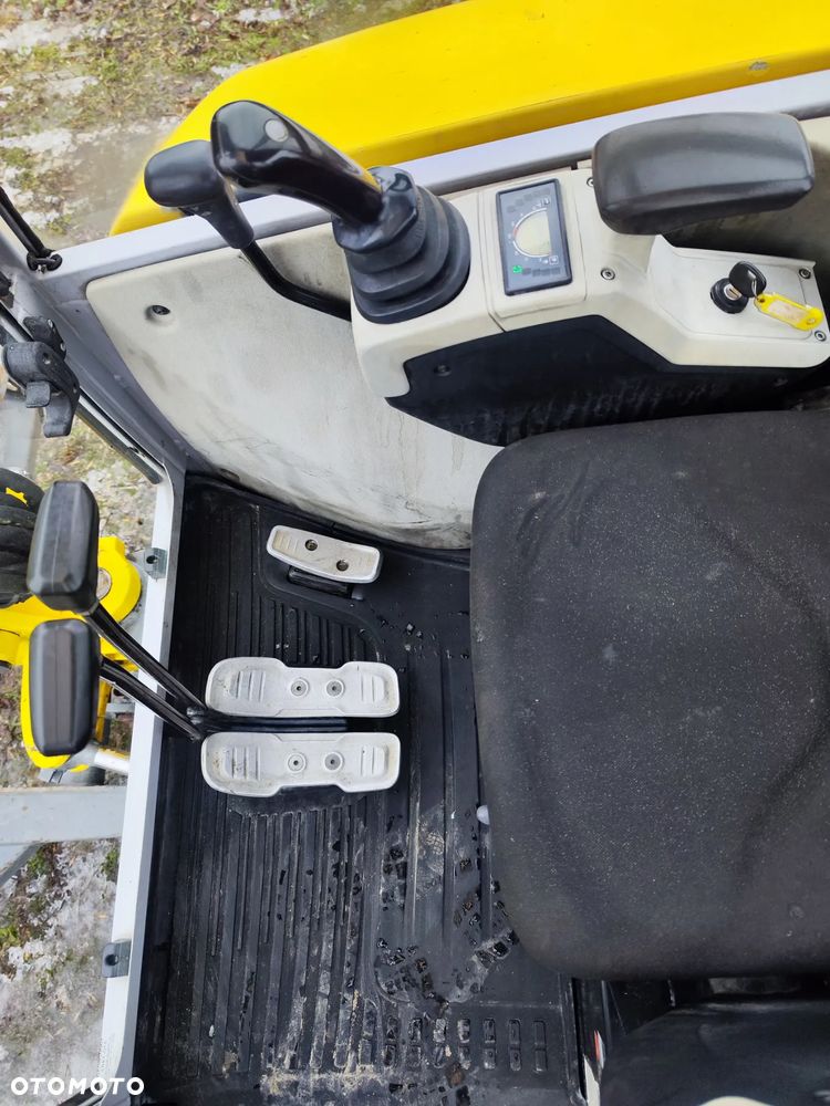 Wacker Neuson EZ28 - 10