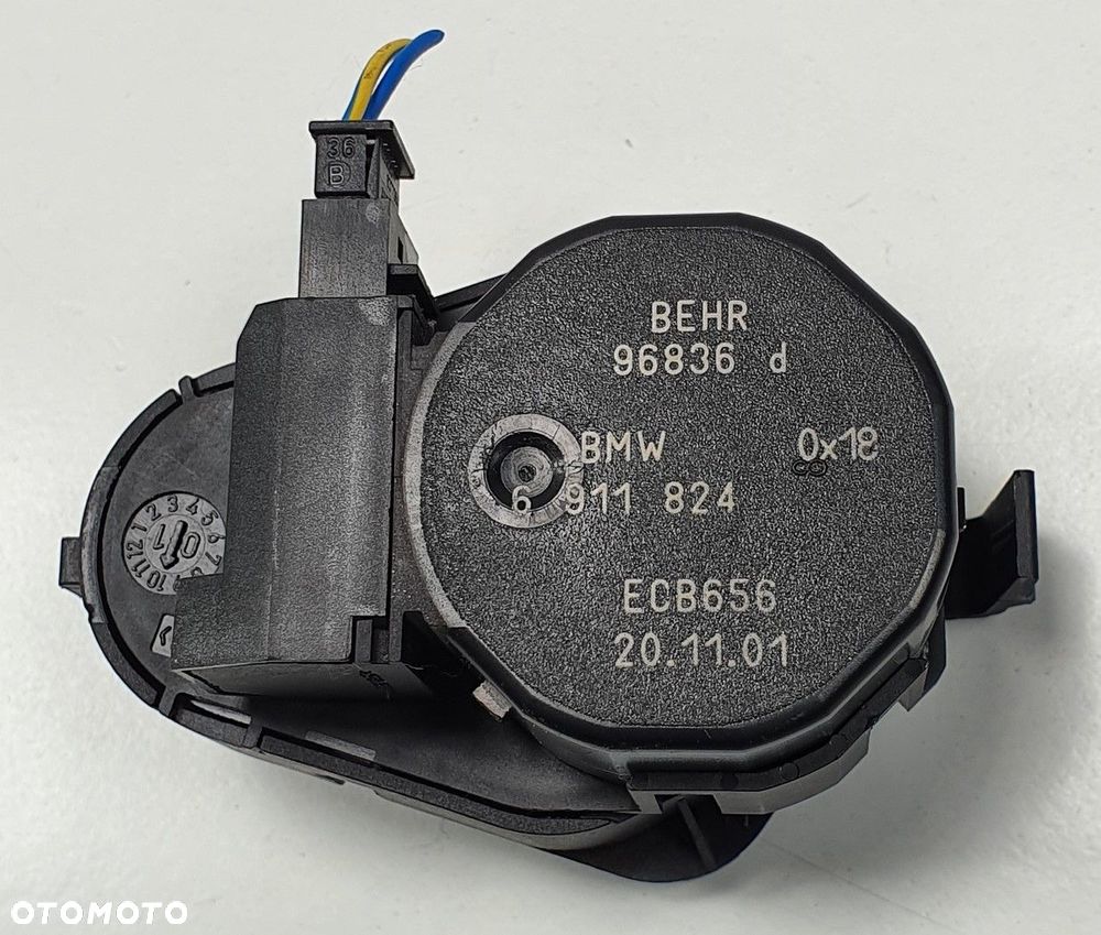 SILNICZEK NAGRZEWNICY BMW 7 E65 6911824 - 1