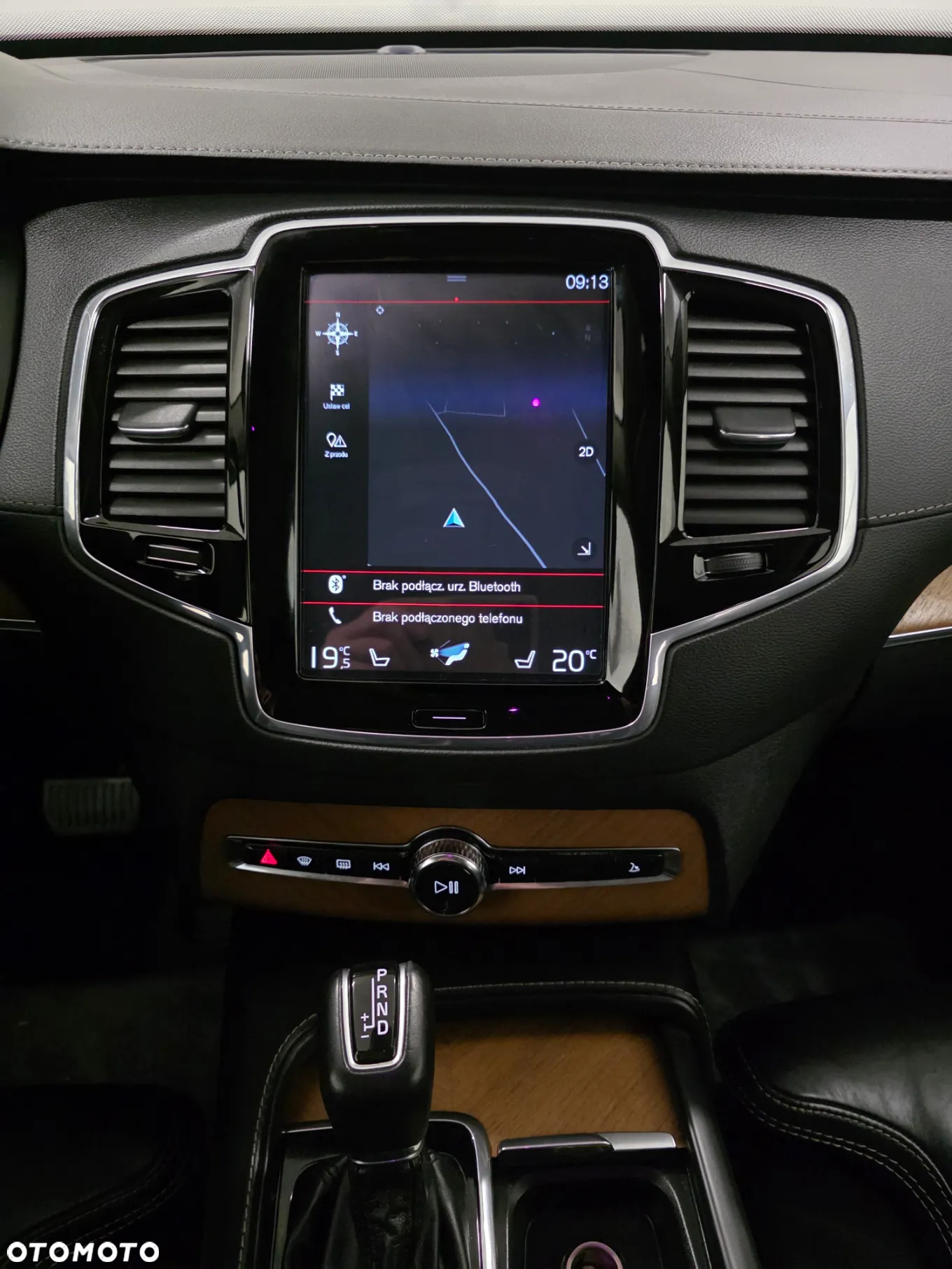 Volvo XC 90 D5 AWD R-Design - 9