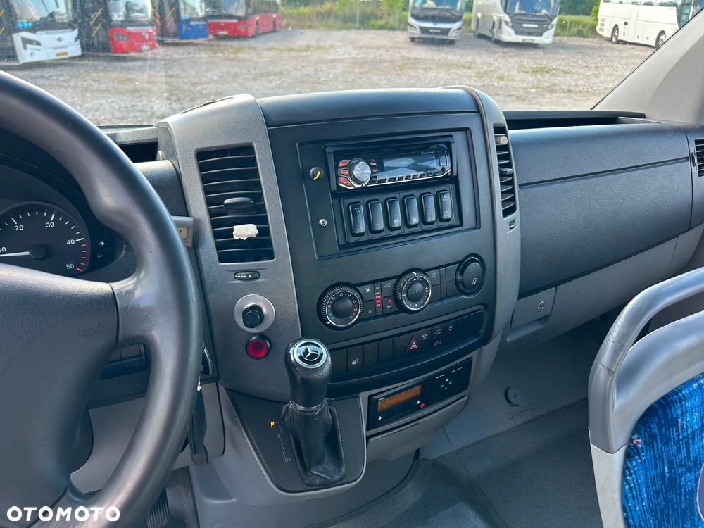 Mercedes-Benz Sprinter 516 - 16